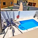 Komfortables In Mit Privatem Garten Und Beheiztem Pool By Interhome * Corralejo